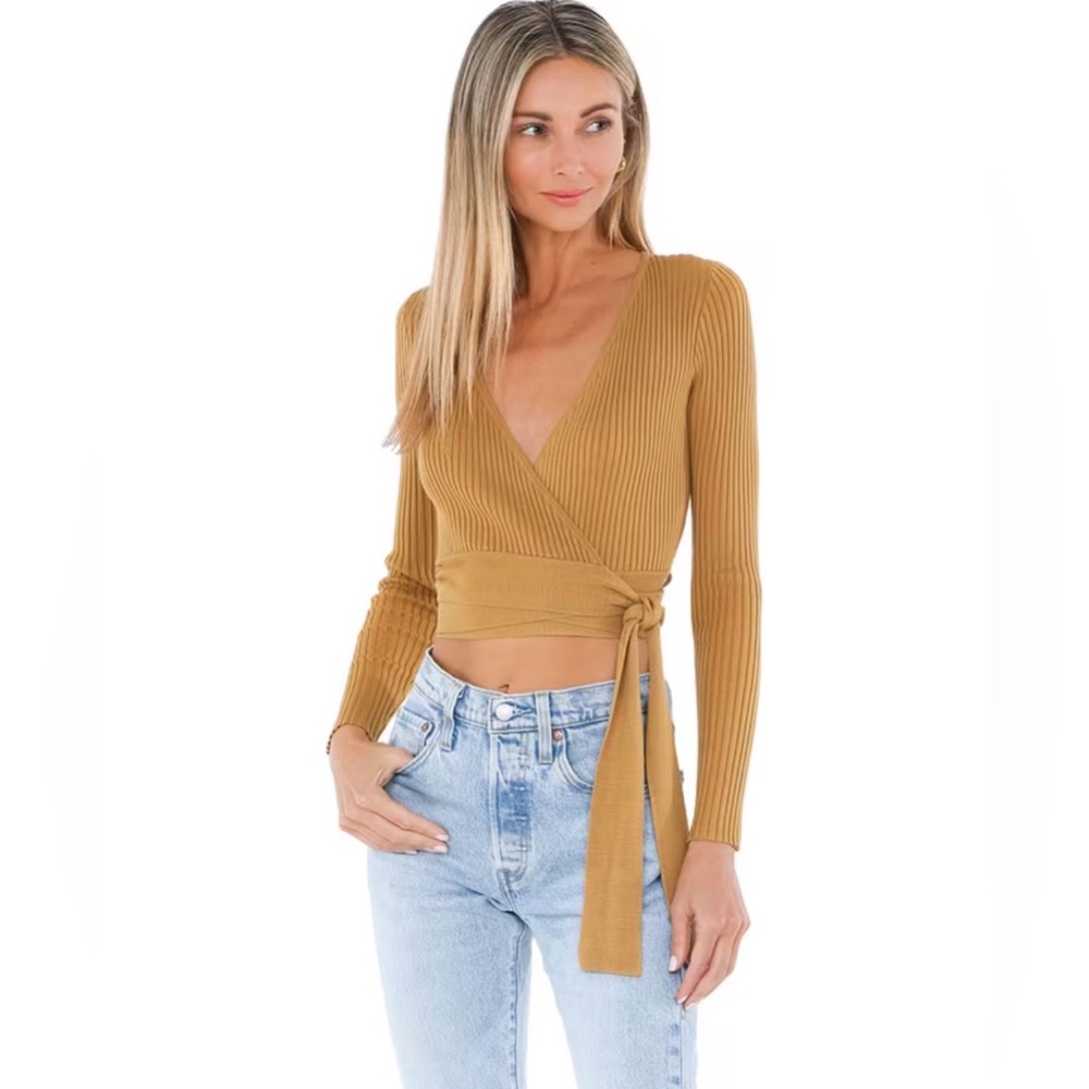 REVOLVE MinkPink PHRADA WRAP TOP Gold Tan Cropped Long Sleeve Shirt Small